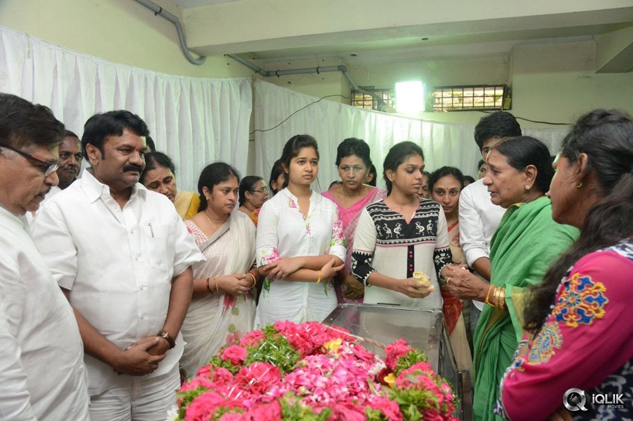 Celebrities-Pay-Homage-To-Edida-Nageswara-Rao